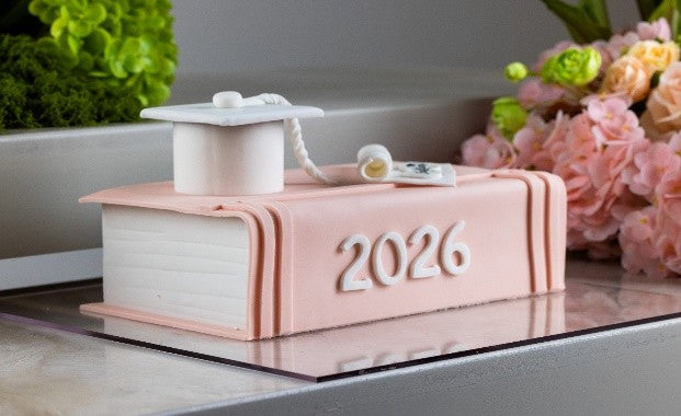 Graduation book cake | كيكة كتاب التخرج