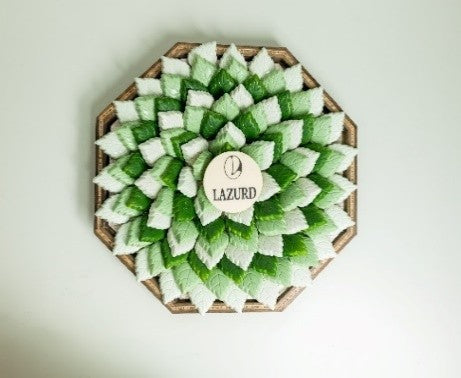 Octagonal Green and White Wooden Tray | صينية الجرين آند وايت الخشبية المثمنة