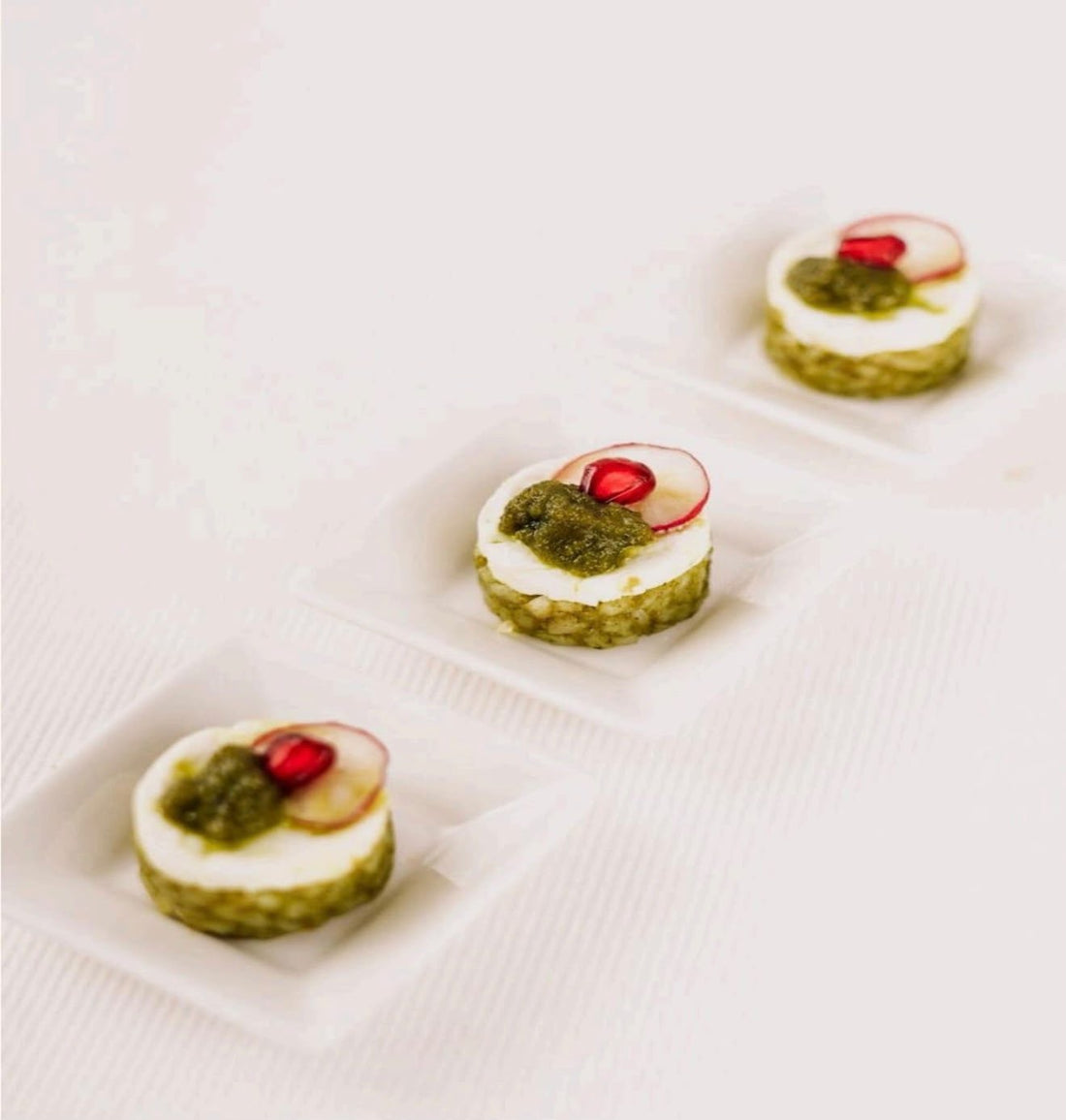 Rice with pistachio pesto with goat cheese | أرز مع بيستو الفستق وجبن الماعز