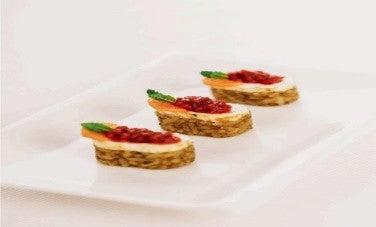 Capsicum pesto rice &amp; goat cheese &amp; sundried tomato salsa | أرز بيستو الفلفل الحار مع جبن الماعز وصلصة الطماطم المجففة