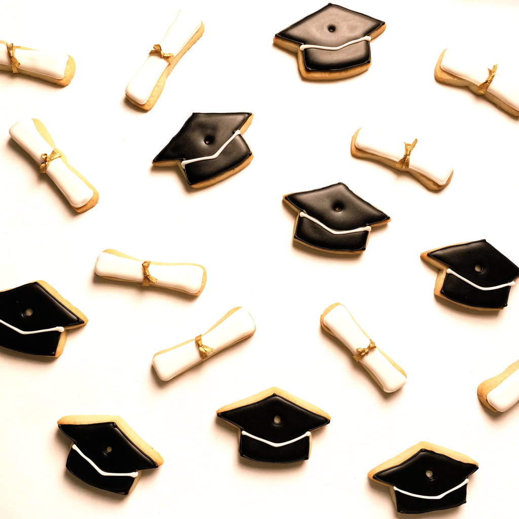Graduation cap and diploma cookies, Lazurd Kuwait