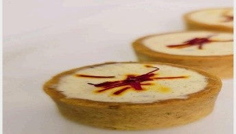 Tart Date With Saffront | تارت بالتمر والزعفران
