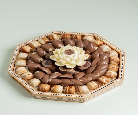 The octagonal wooden tray 2 | الصينية الخشبية المثمنة 2
